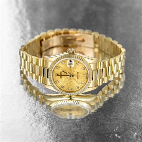 cerco rolex usati roma|pre owned gold rolex watches.